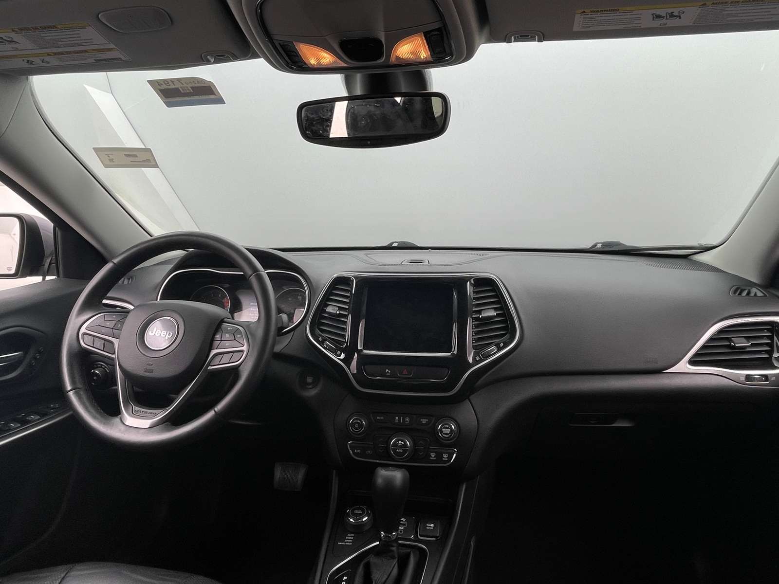Thumbnail: 2019 Jeep Cherokee - 2