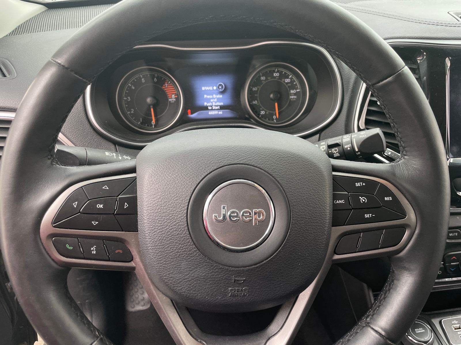 Thumbnail: 2019 Jeep Cherokee - 4