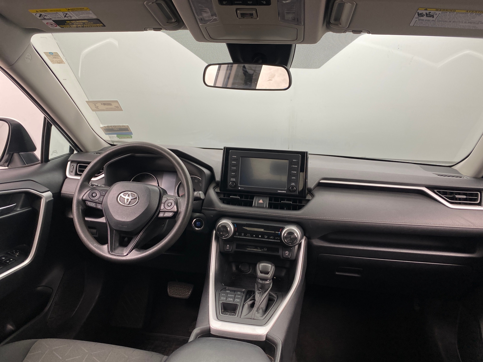 Thumbnail: 2021 Toyota RAV4 - 3