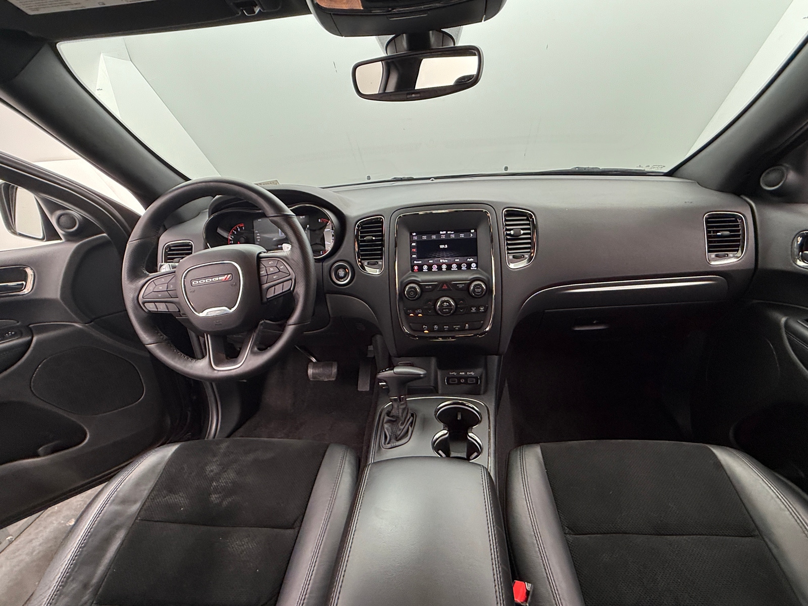 Thumbnail: 2018 Dodge Durango - 3