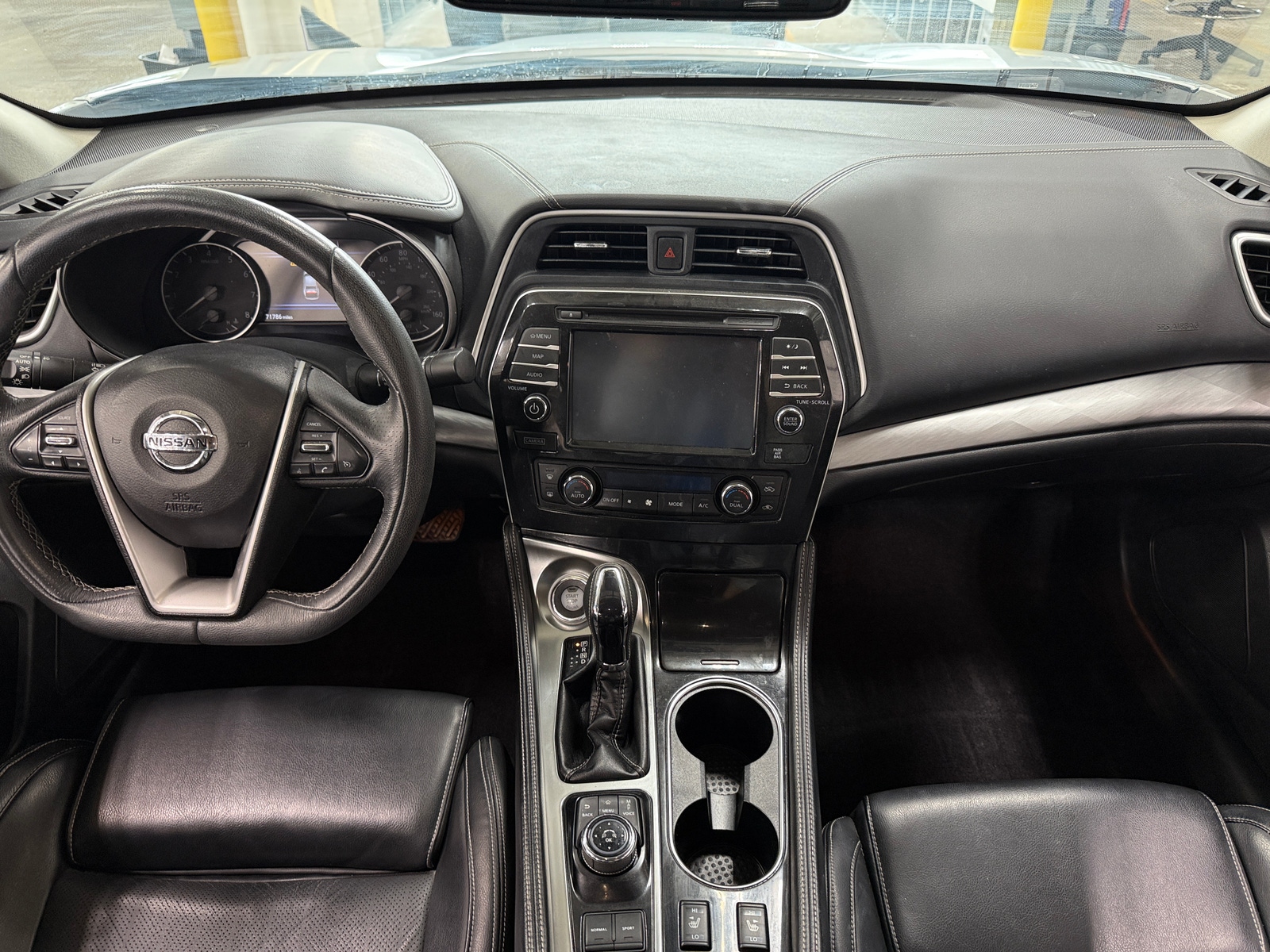 Thumbnail: 2017 Nissan Maxima - 2