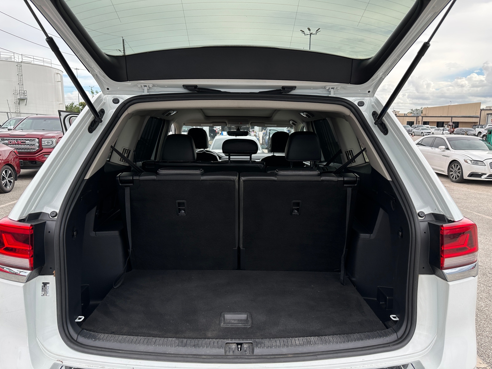 Thumbnail: 2022 Volkswagen Atlas - 7