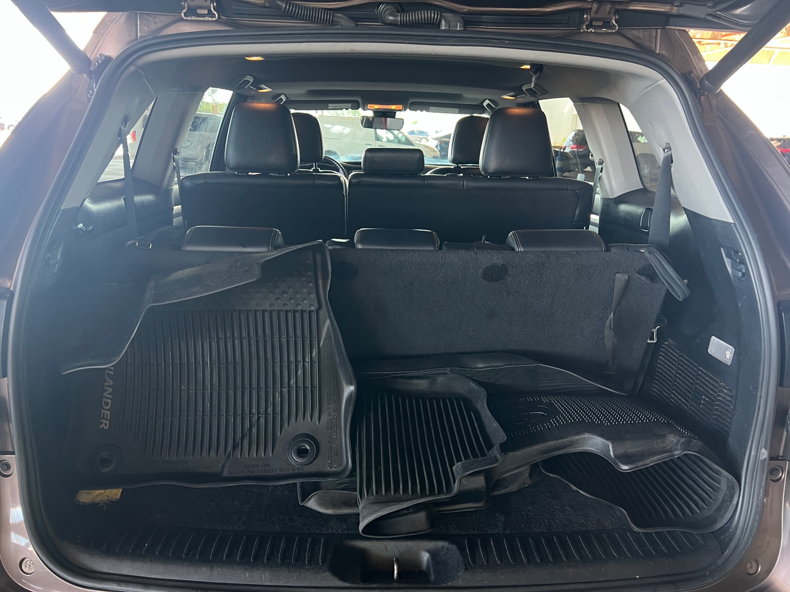 Thumbnail: 2017 Toyota Highlander - 6