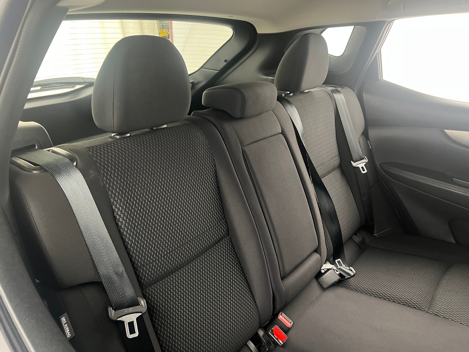 Thumbnail: 2021 Nissan Rogue Sport - 6