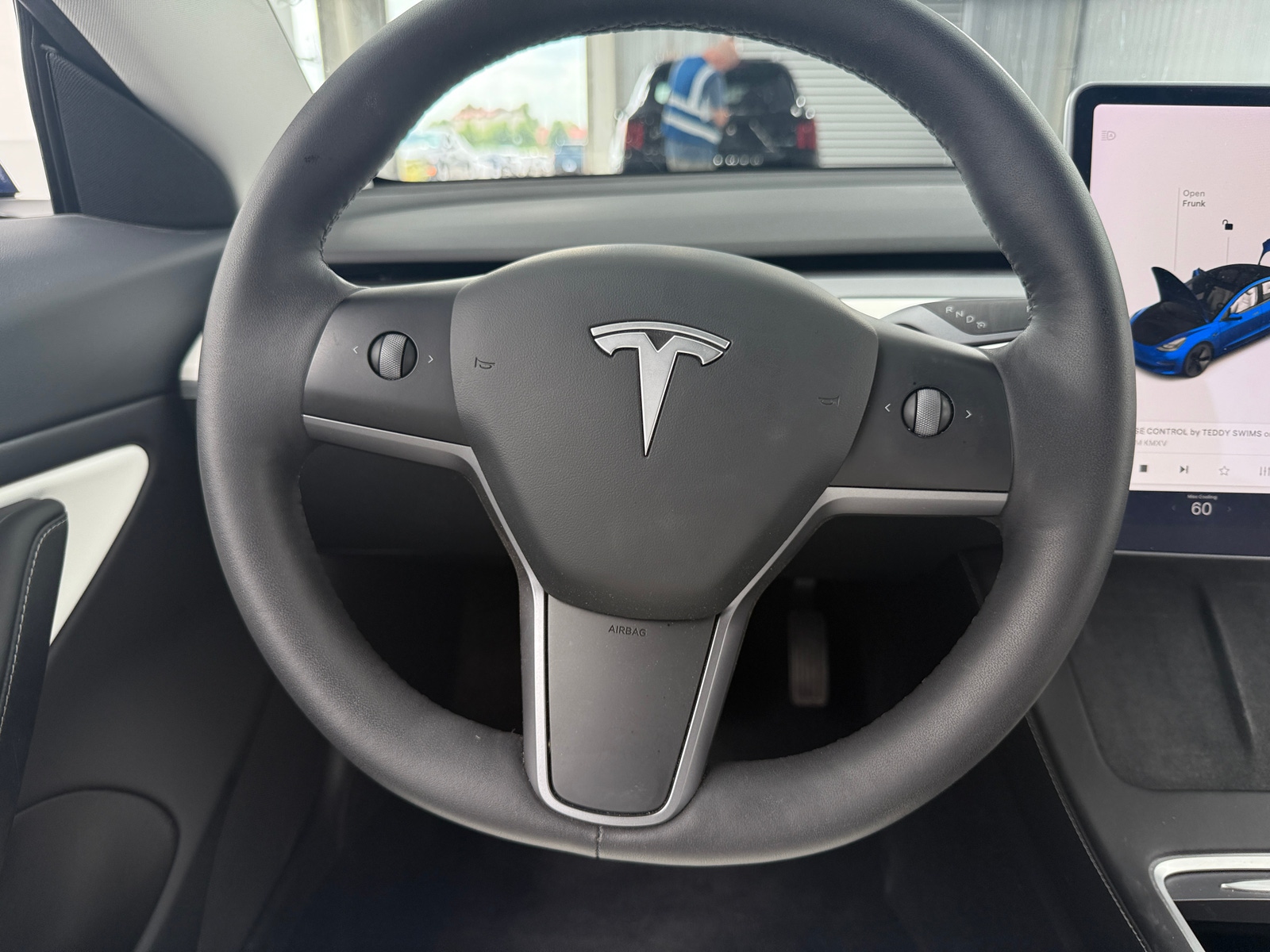 Thumbnail: 2021 Tesla Model 3 - 4
