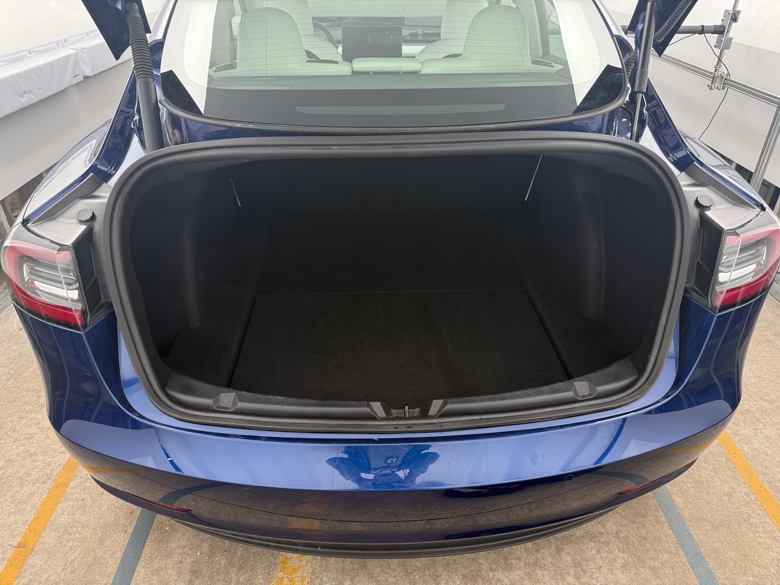 Thumbnail: 2021 Tesla Model 3 - 6