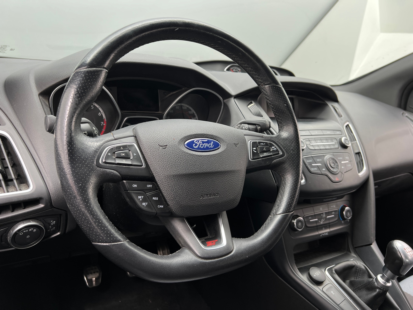 Thumbnail: 2018 Ford Focus - 5