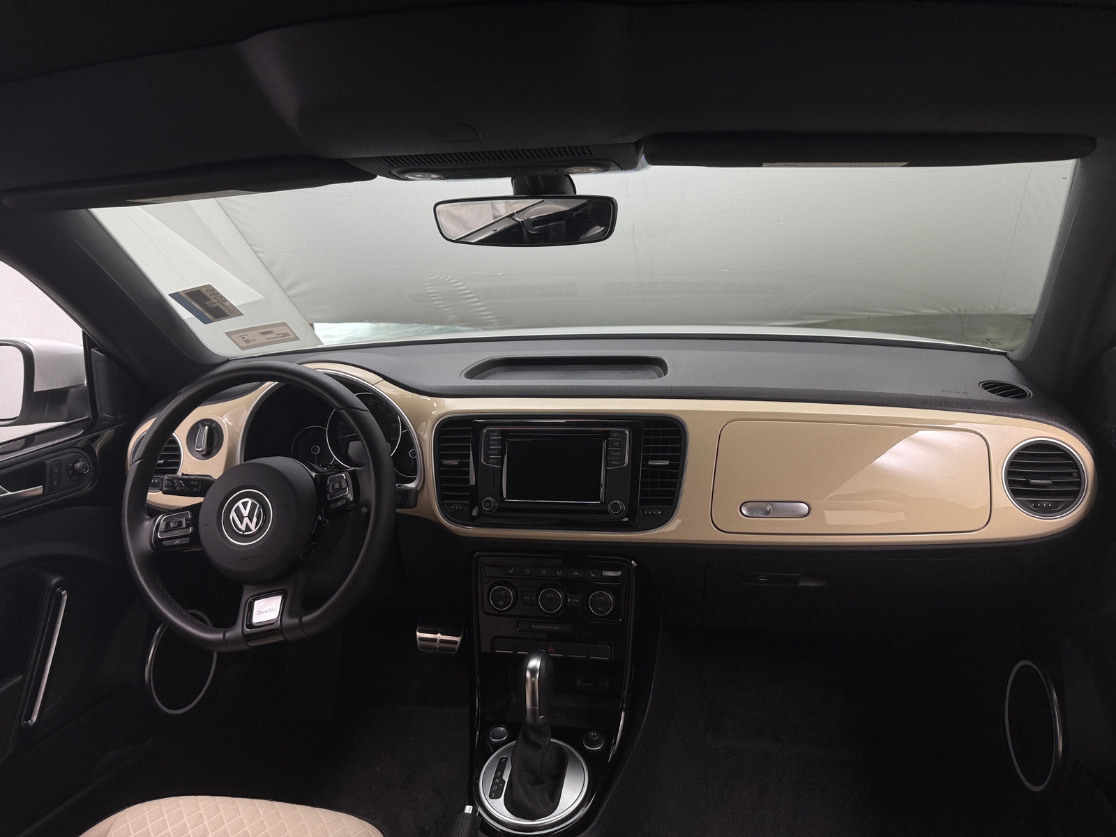 Thumbnail: 2019 Volkswagen Beetle - 2