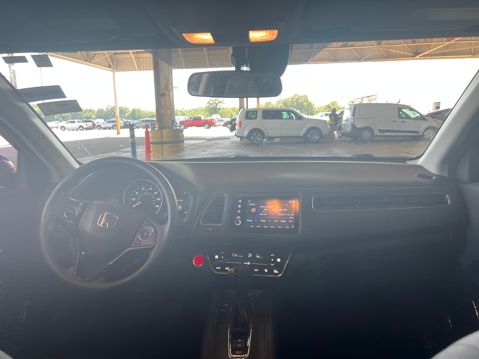 Thumbnail: 2022 Honda HR-V - 3