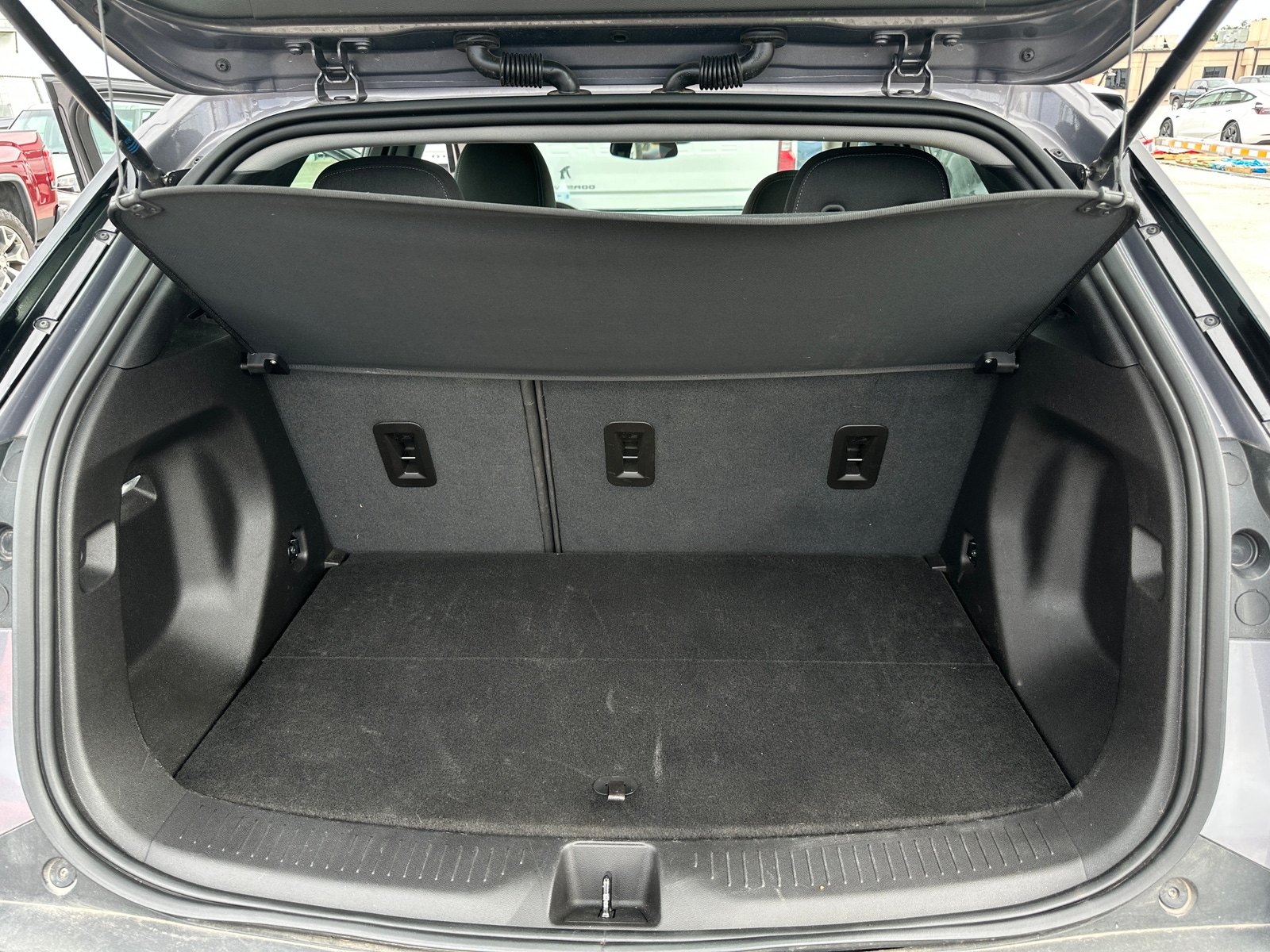 Thumbnail: 2023 Chevrolet Bolt EUV - 7
