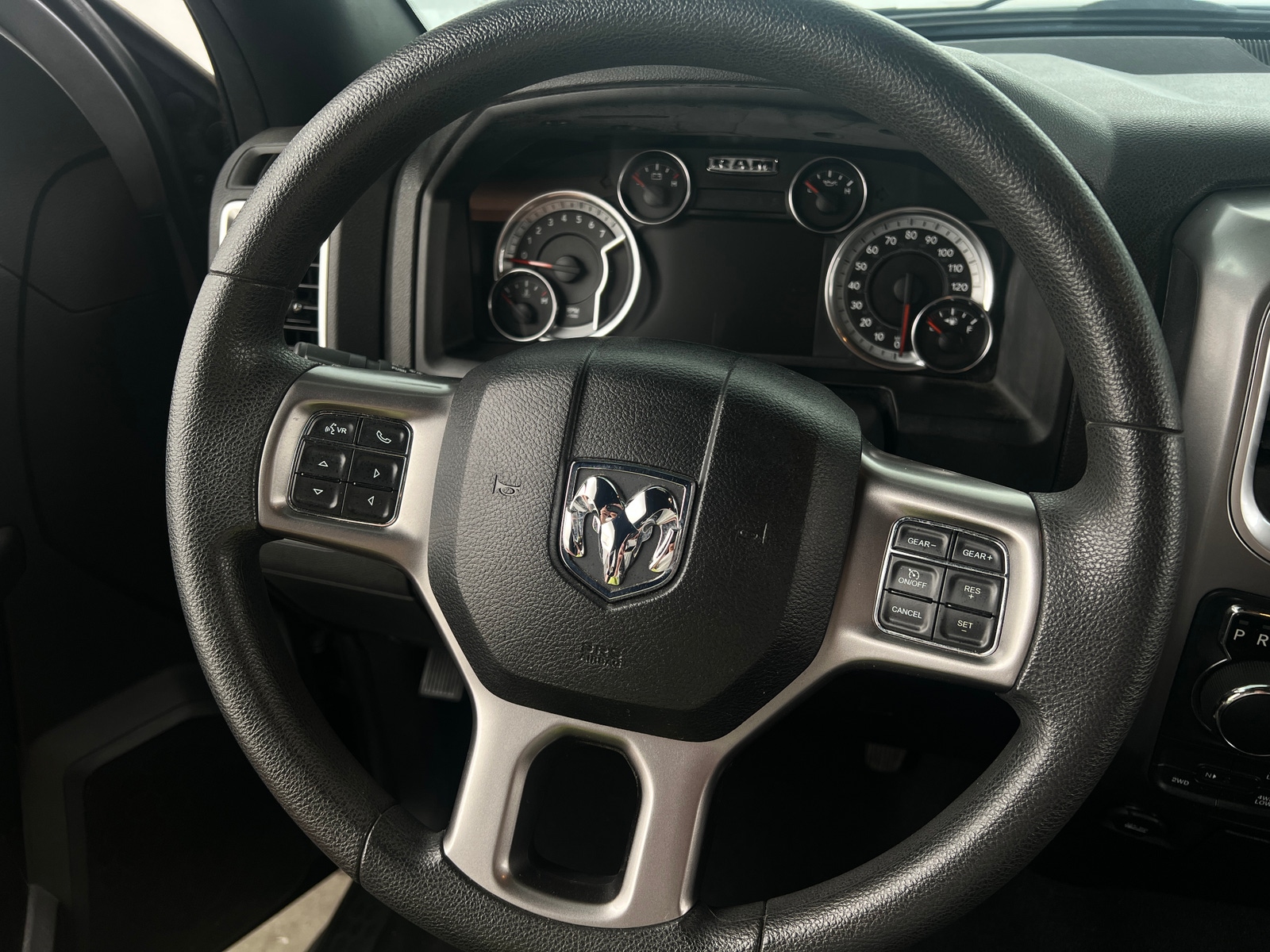 Thumbnail: 2021 RAM 1500 Classic - 5