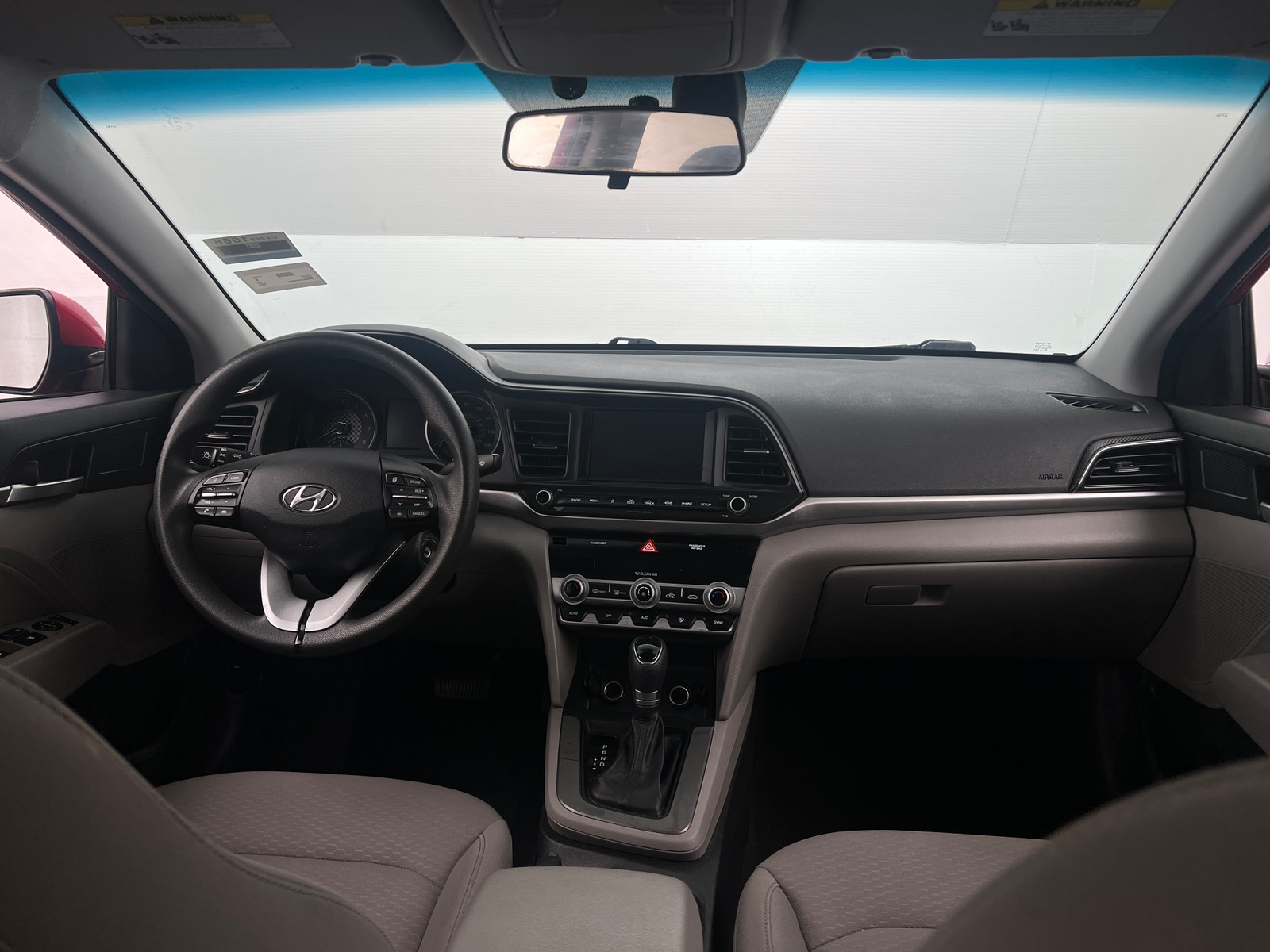 Thumbnail: 2020 Hyundai Elantra - 3