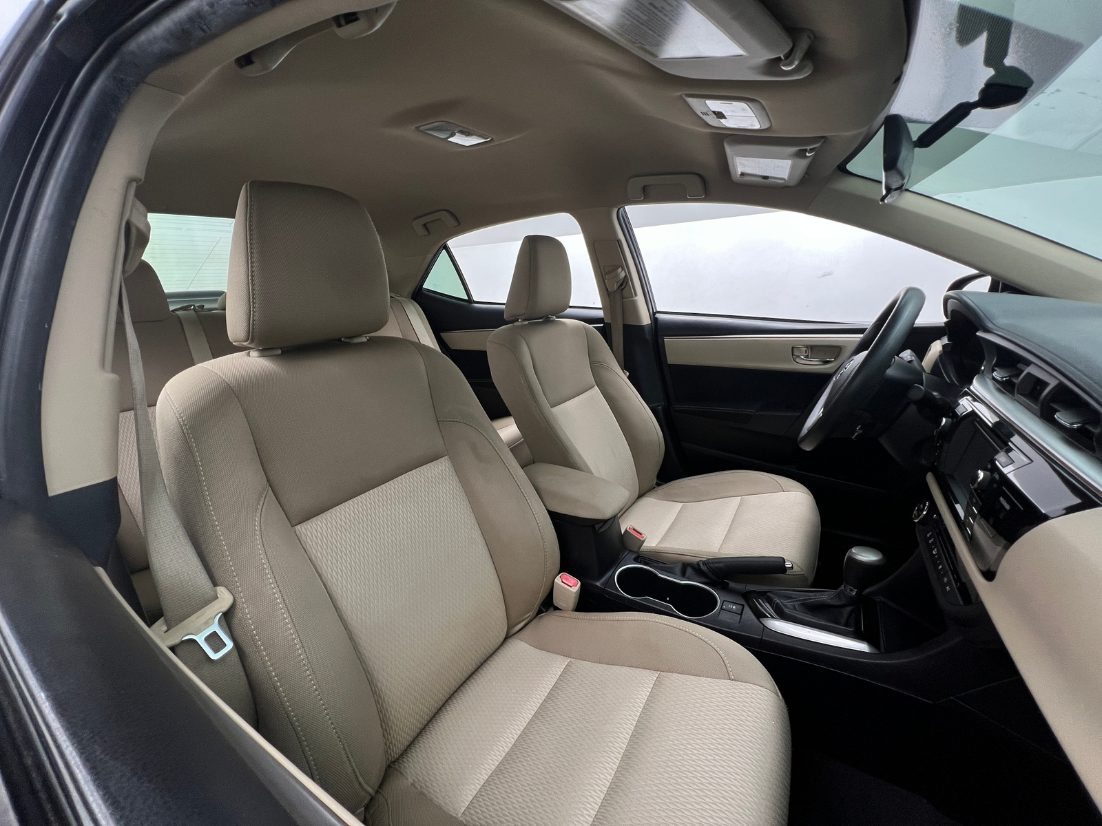 Thumbnail: 2014 Toyota Corolla - 2