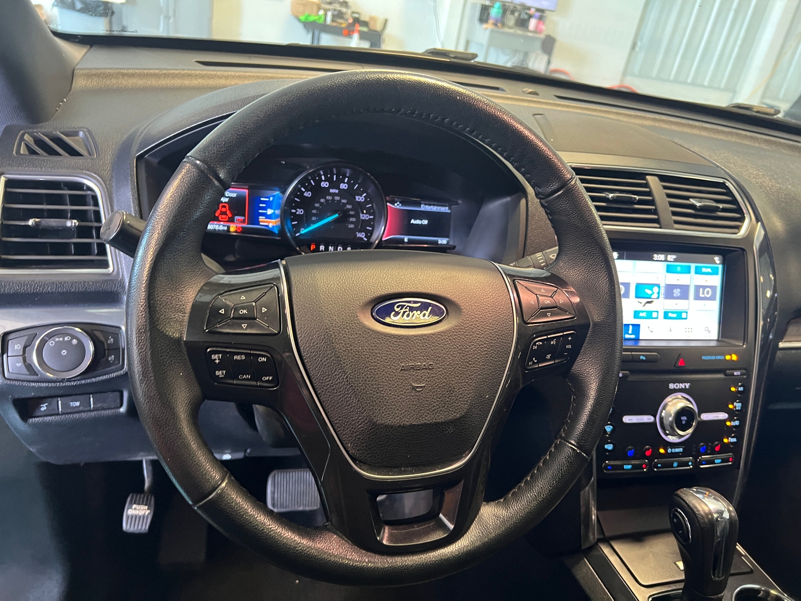 Thumbnail: 2019 Ford Explorer - 4