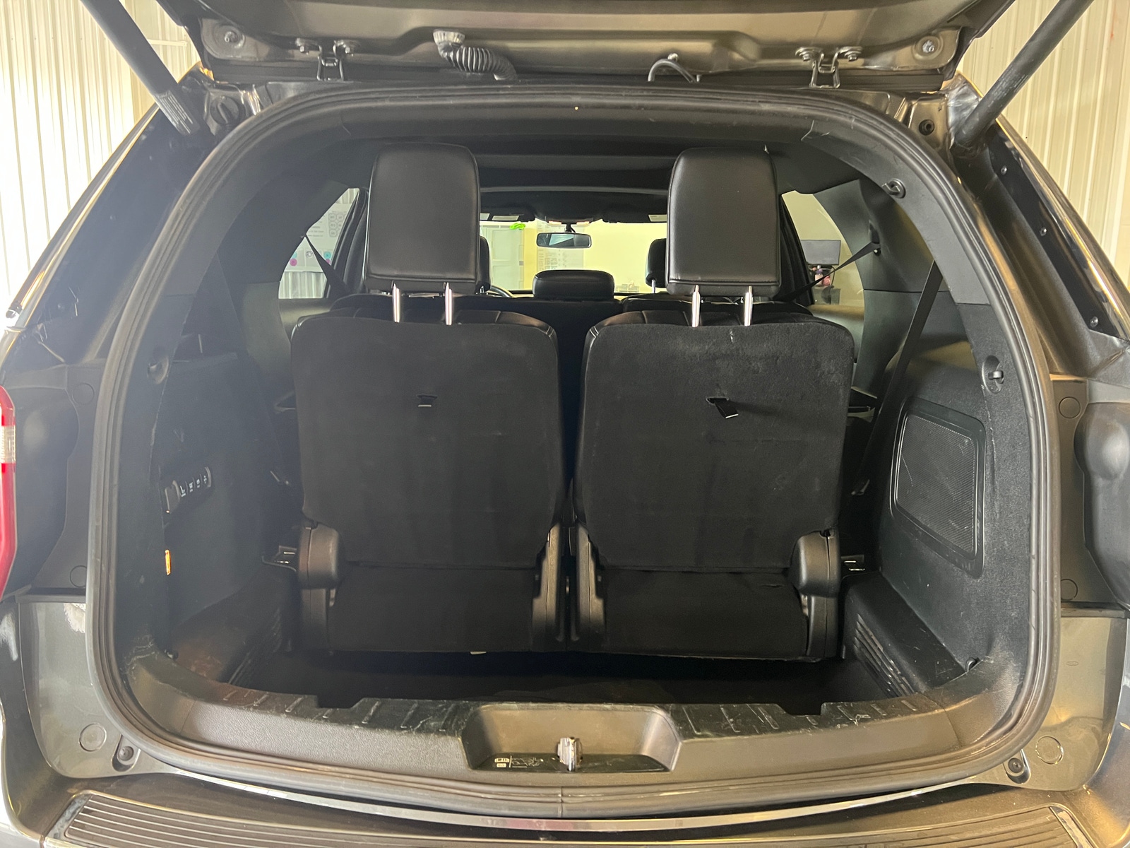 Thumbnail: 2019 Ford Explorer - 6