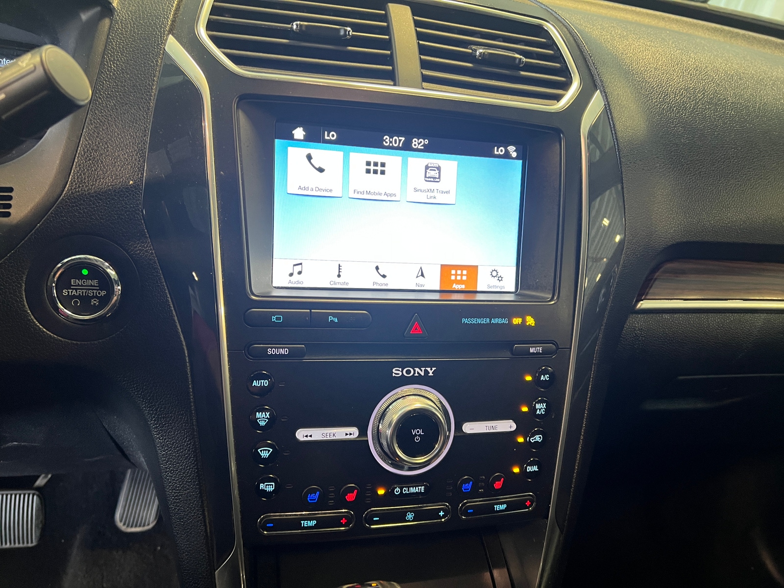 Thumbnail: 2019 Ford Explorer - 3