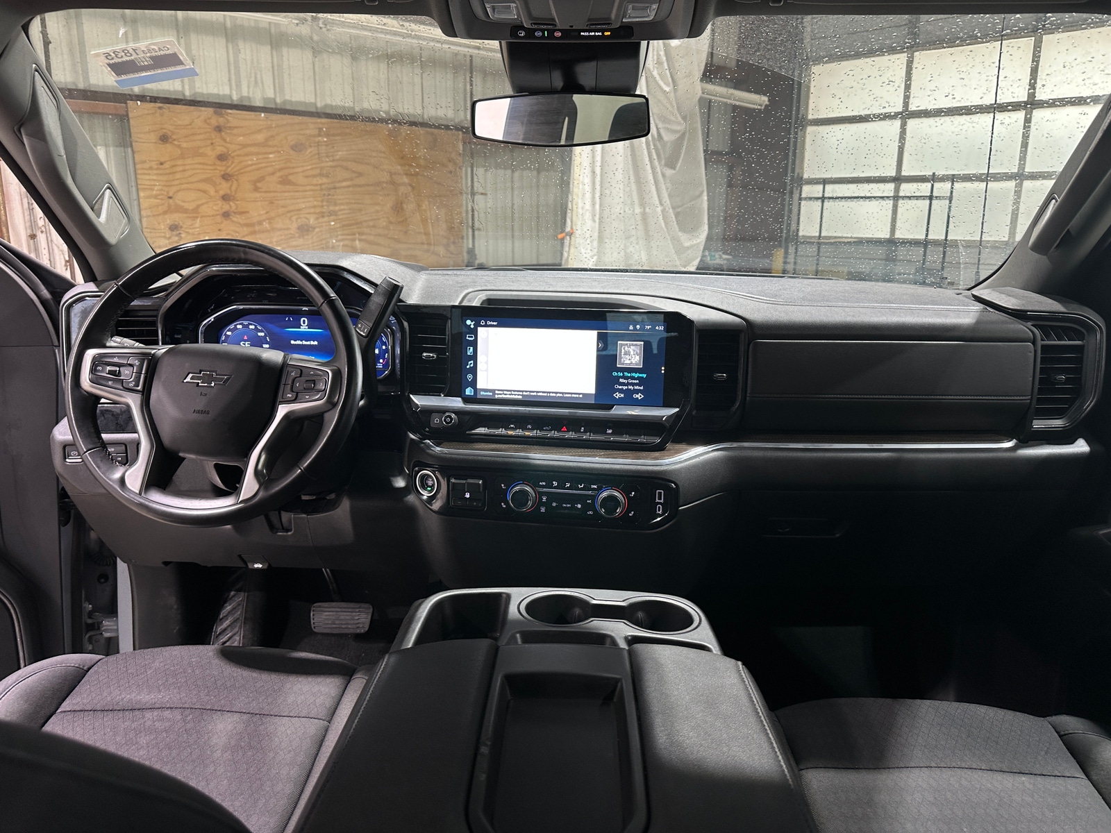 Thumbnail: 2024 Chevrolet Silverado 1500 - 3