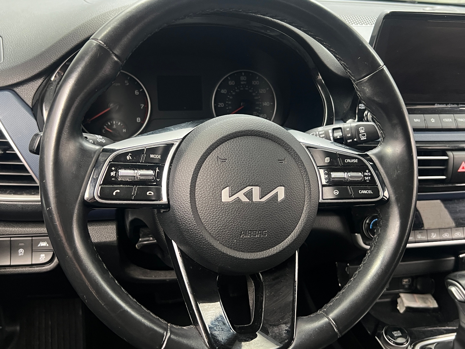 Thumbnail: 2023 Kia Seltos - 5