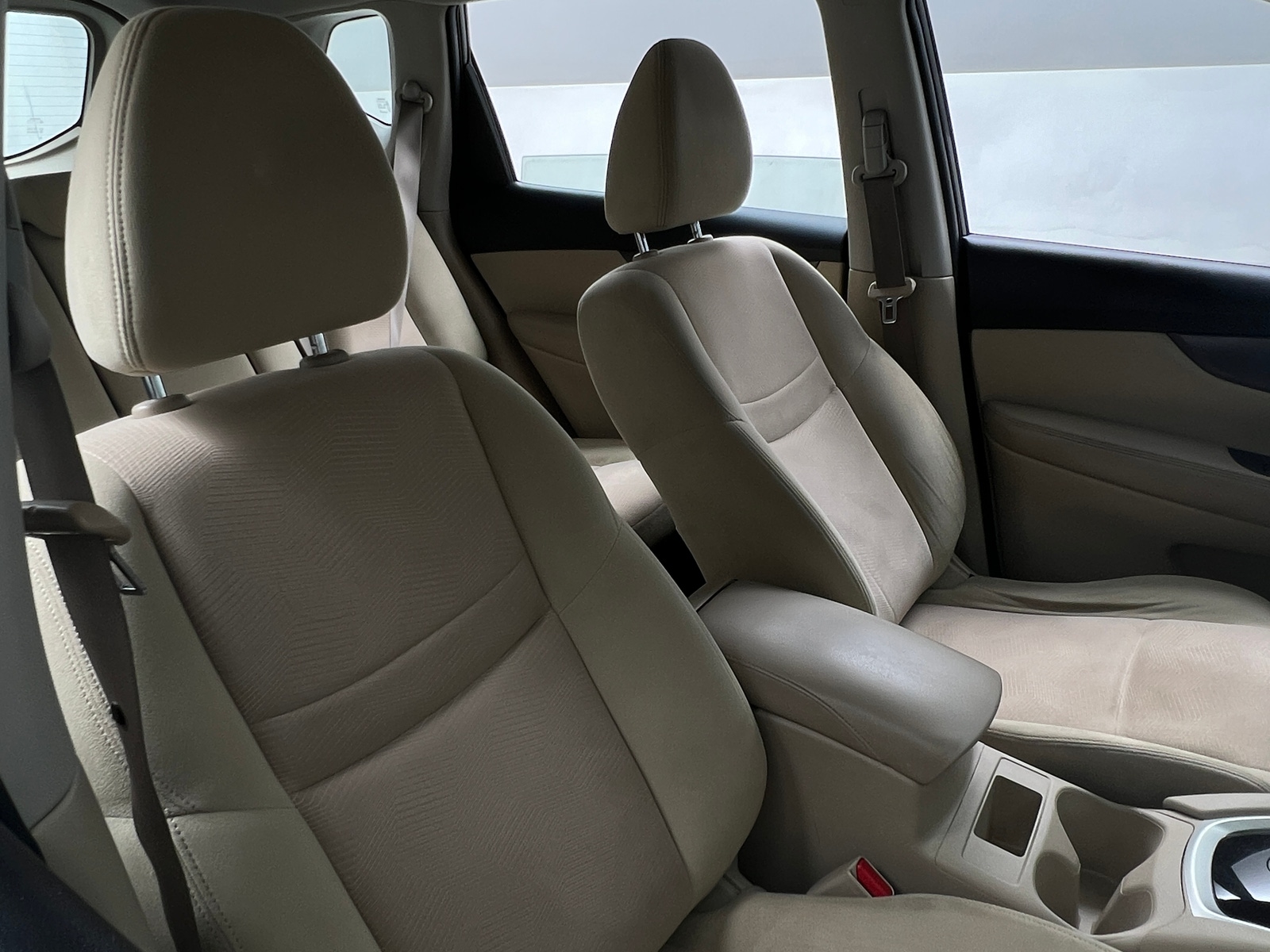 Thumbnail: 2016 Nissan Rogue - 2