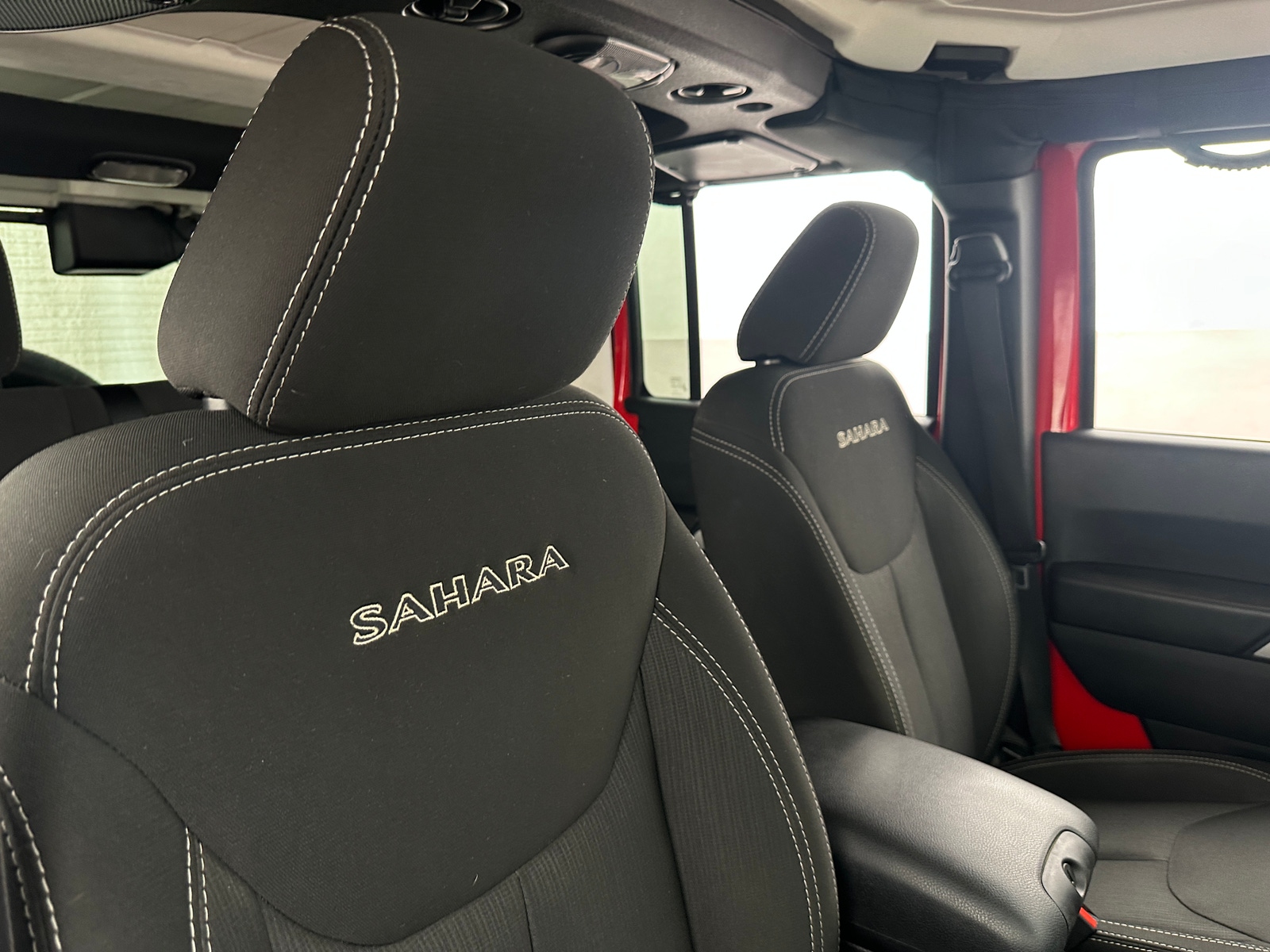Thumbnail: 2016 Jeep Wrangler - 2