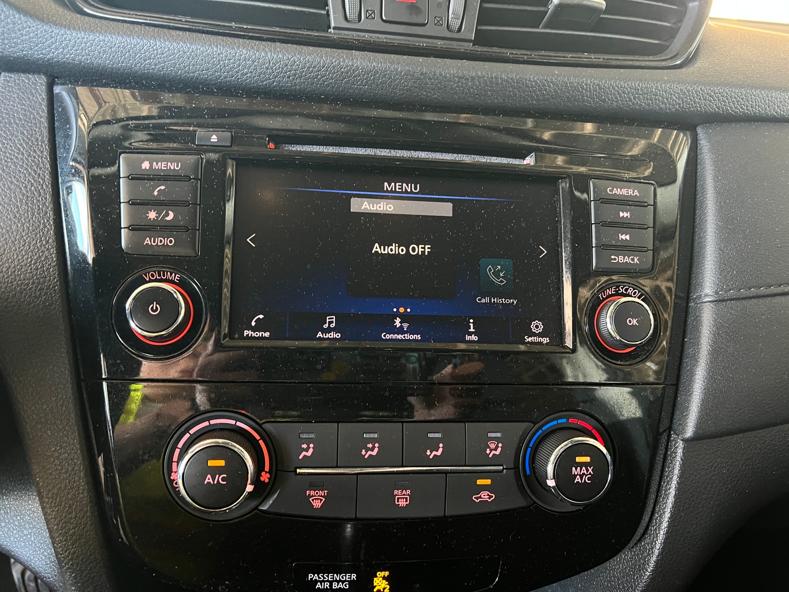 Thumbnail: 2020 Nissan Rogue - 4