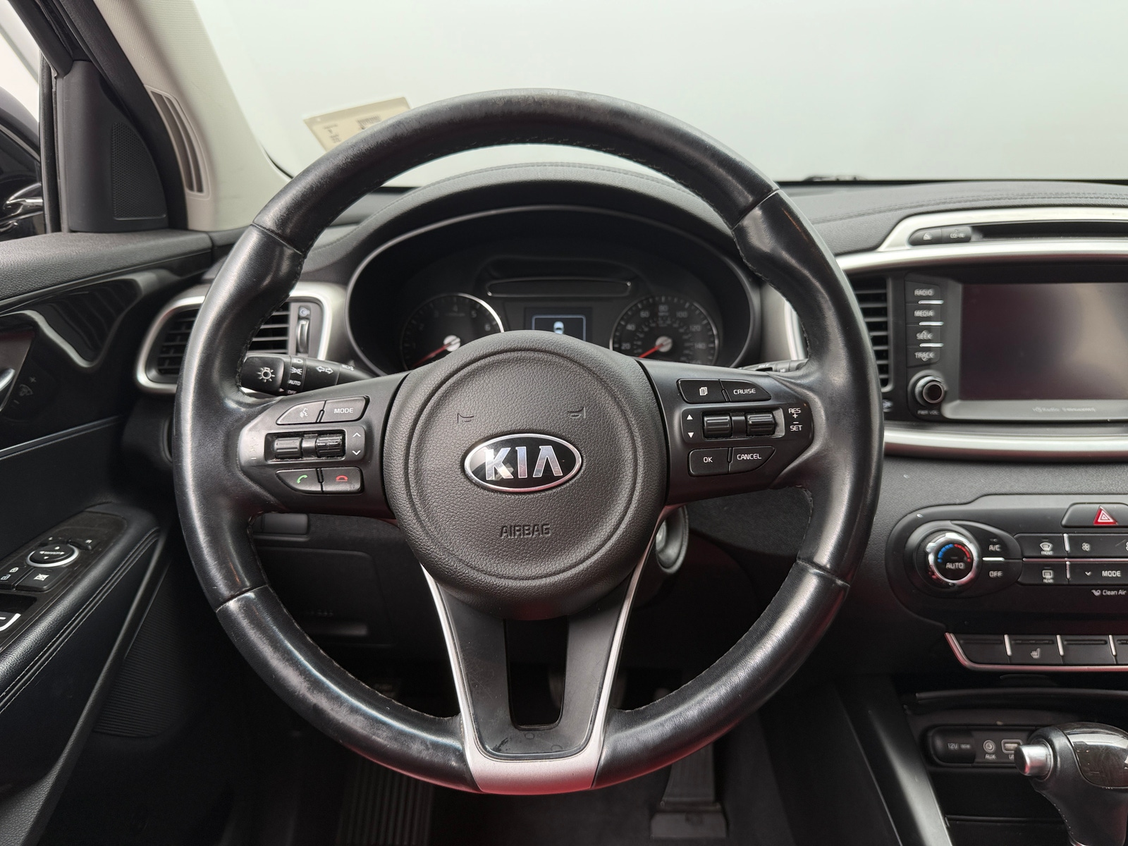 Thumbnail: 2018 Kia Sorento - 5
