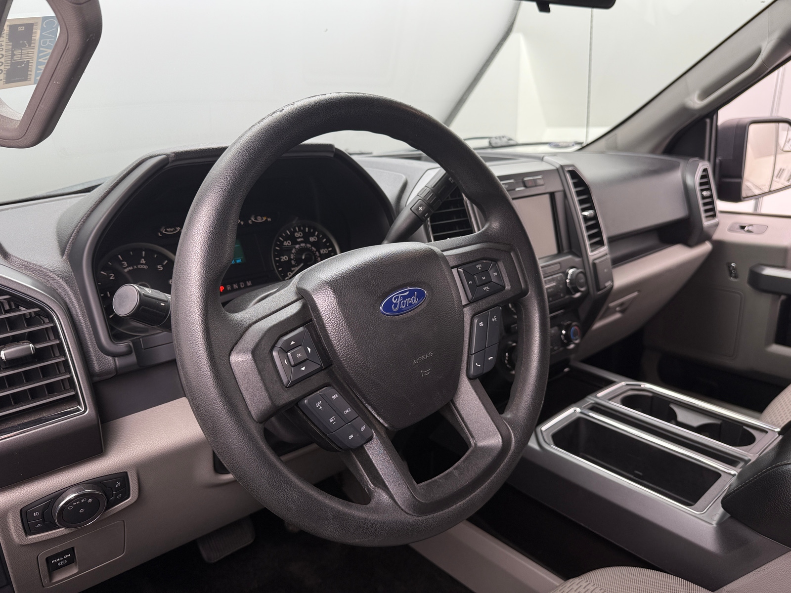 Thumbnail: 2018 Ford Econoline - 5