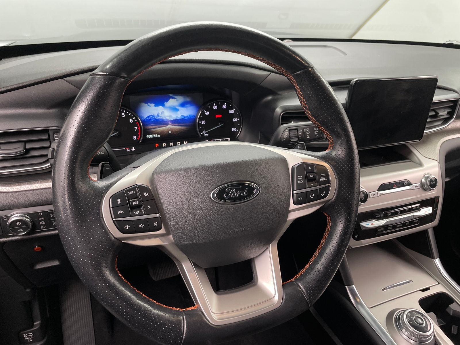 Thumbnail: 2022 Ford Explorer - 4