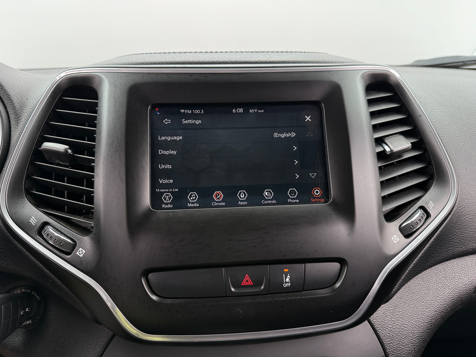 Thumbnail: 2021 Jeep Cherokee - 4