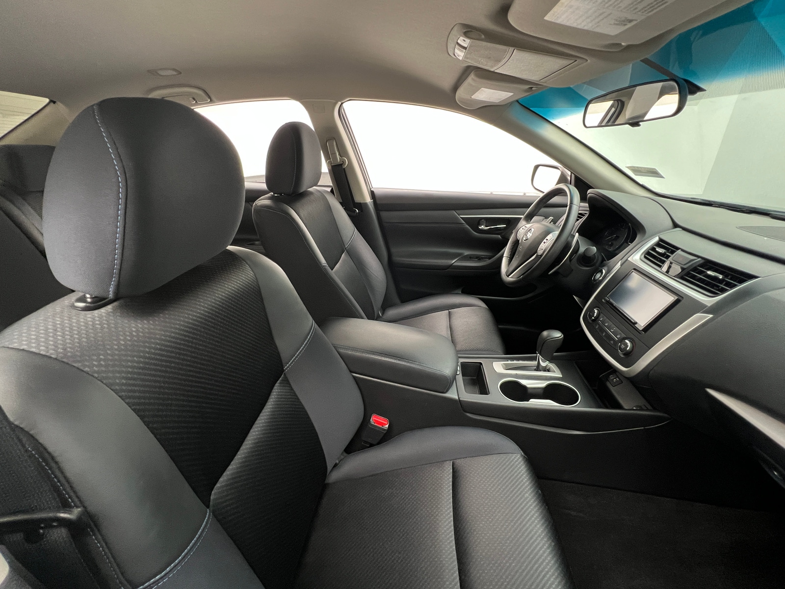 Thumbnail: 2017 Nissan Altima - 2