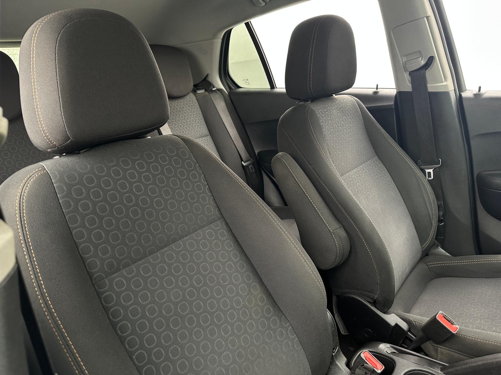 Thumbnail: 2020 Chevrolet Trax - 2