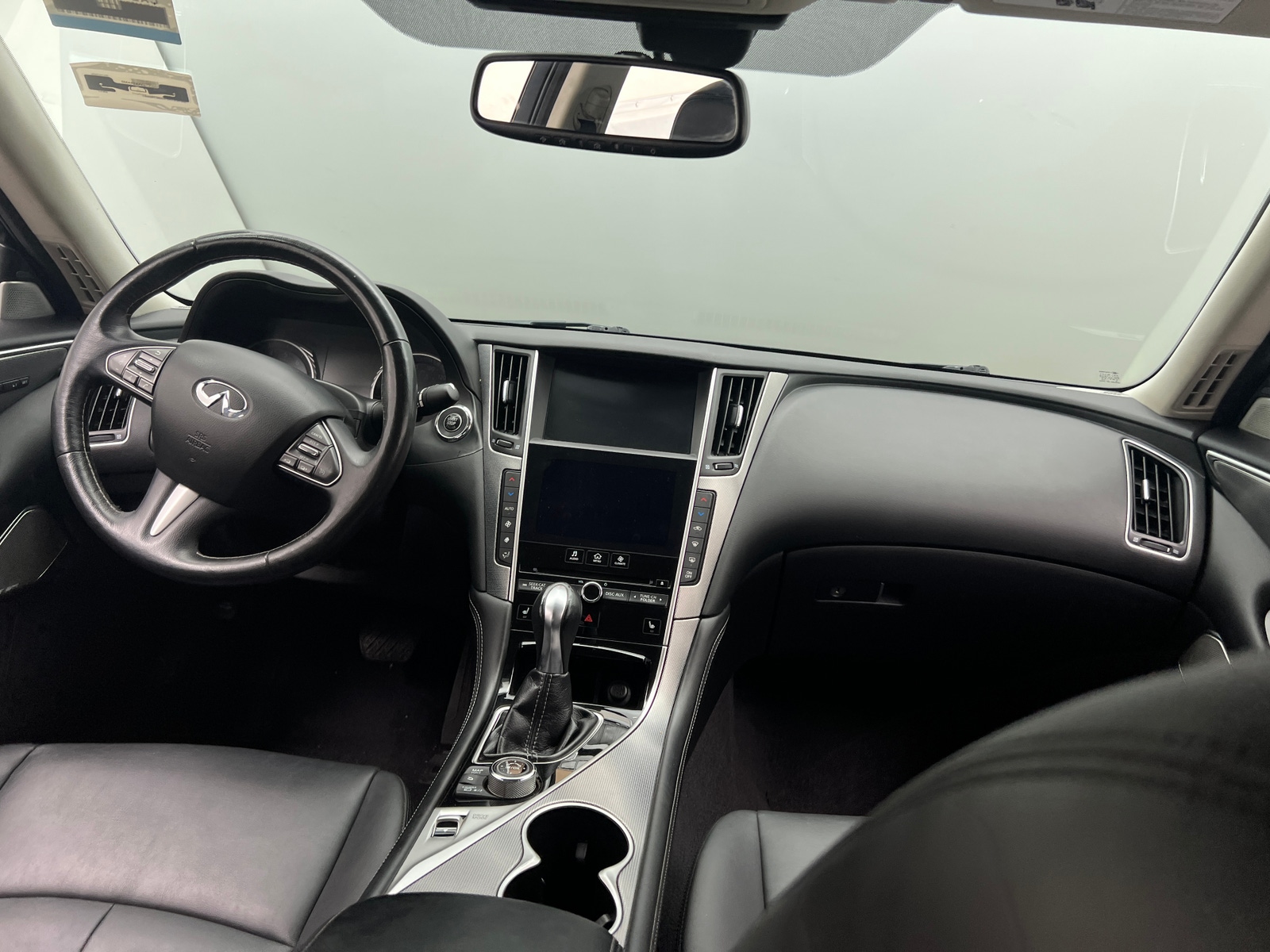Thumbnail: 2017 INFINITI Q50 - 2