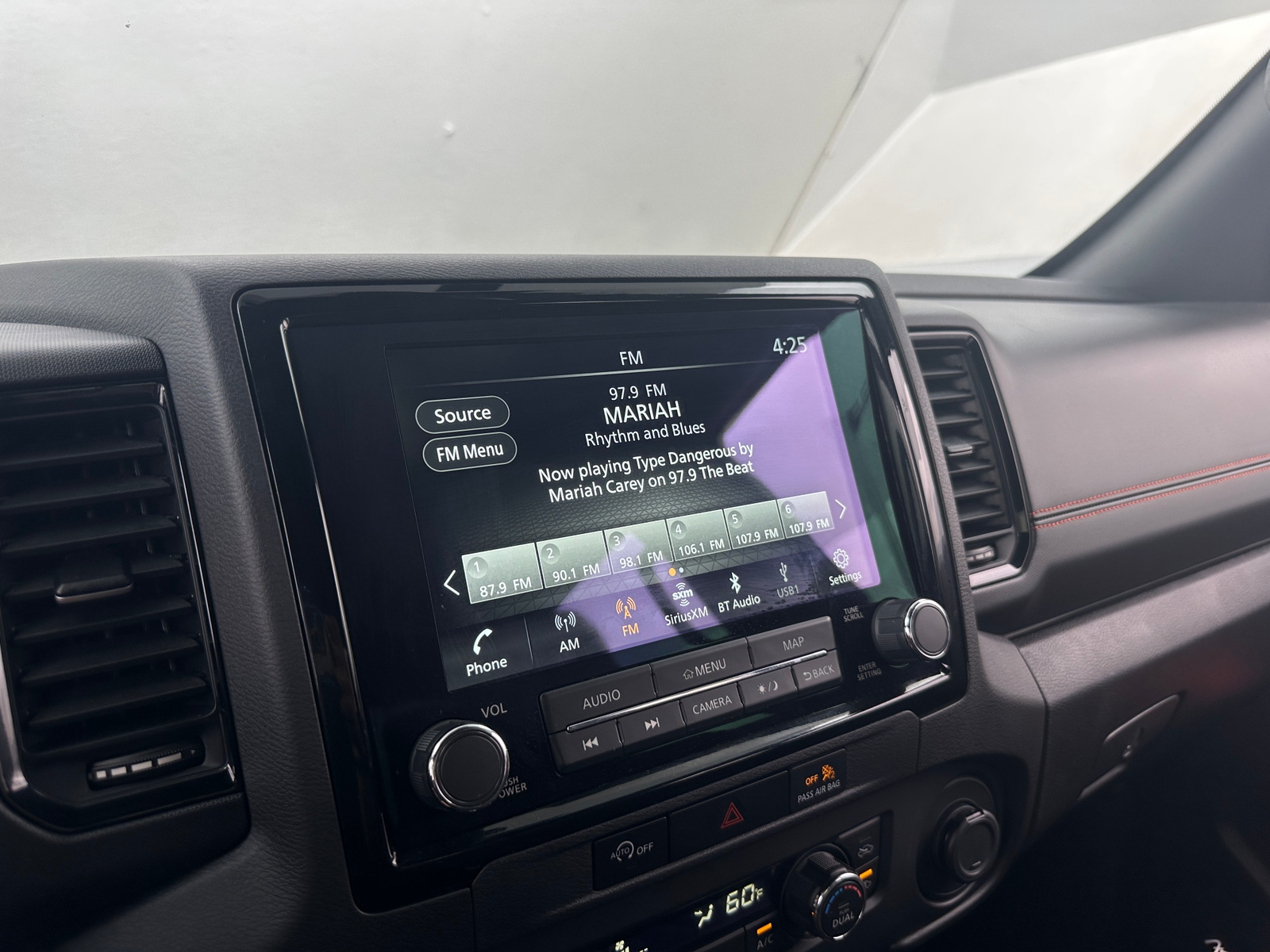 Thumbnail: 2024 Nissan Frontier - 4