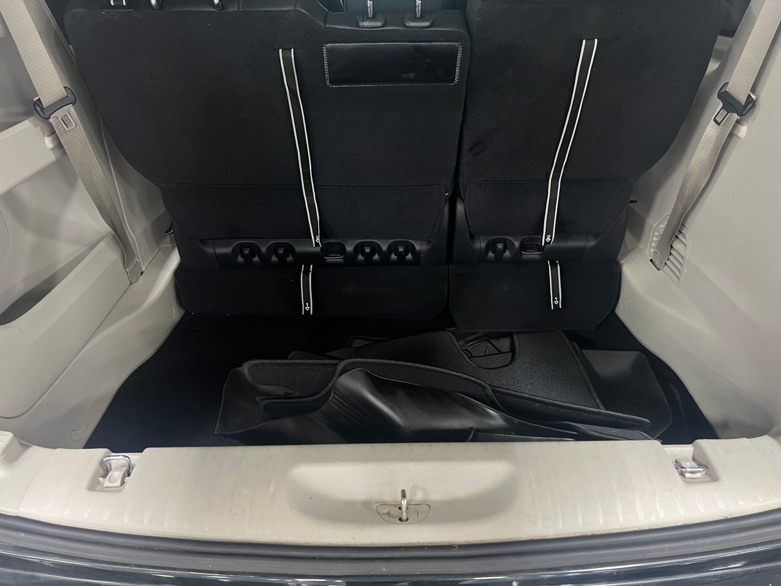 Thumbnail: 2020 Chrysler Pacifica - 6