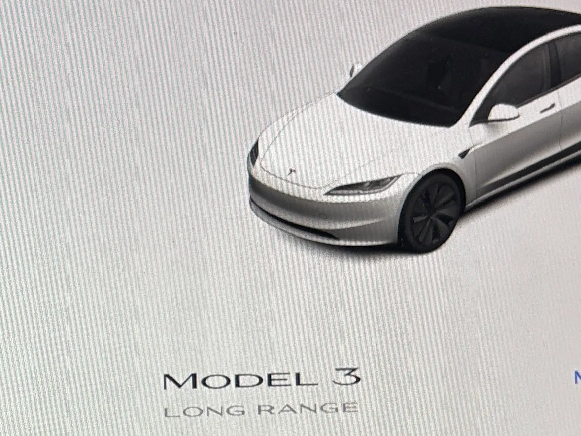 Thumbnail: 2025 Tesla Model 3 - 3