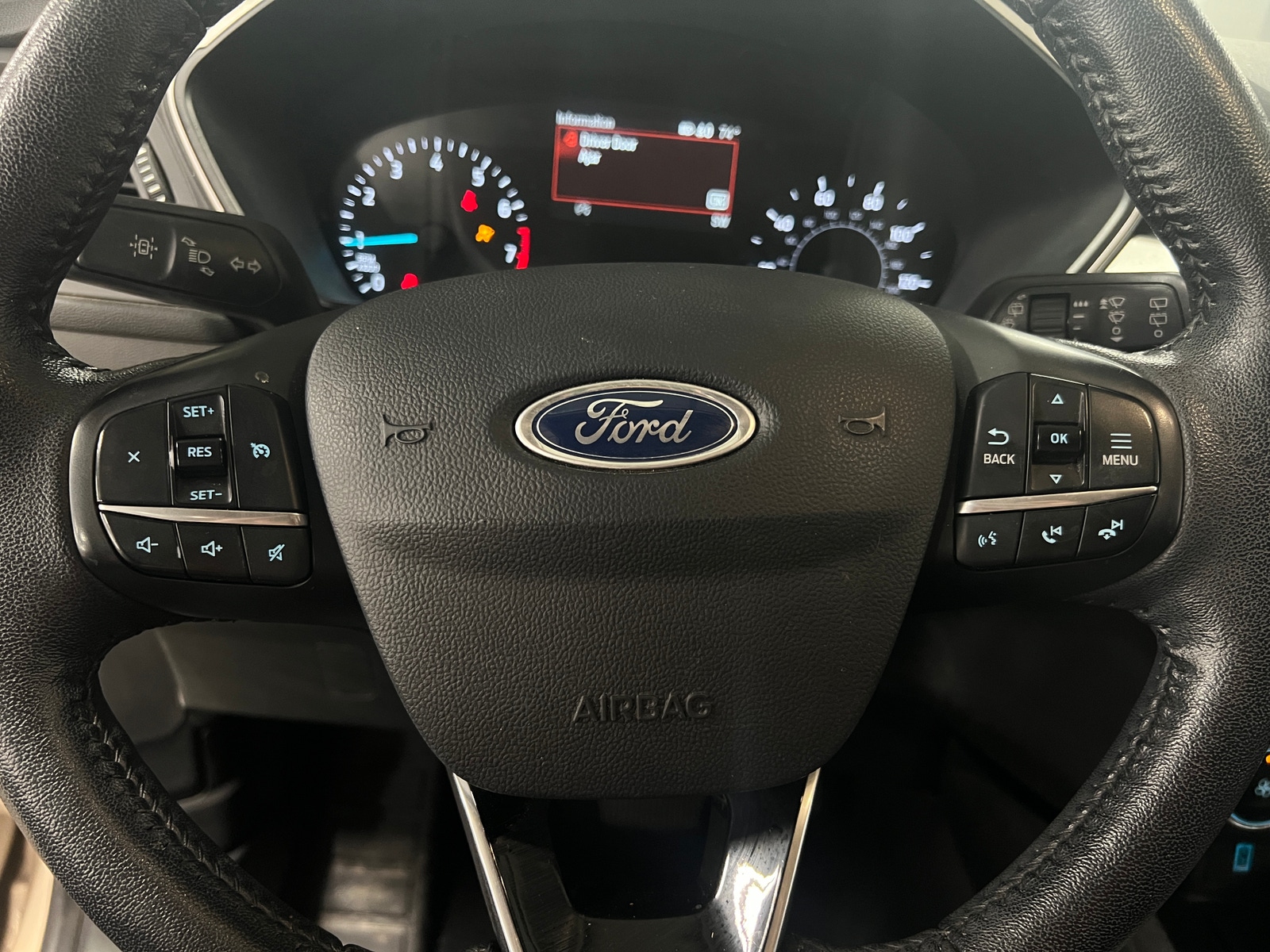 Thumbnail: 2020 Ford Escape - 4