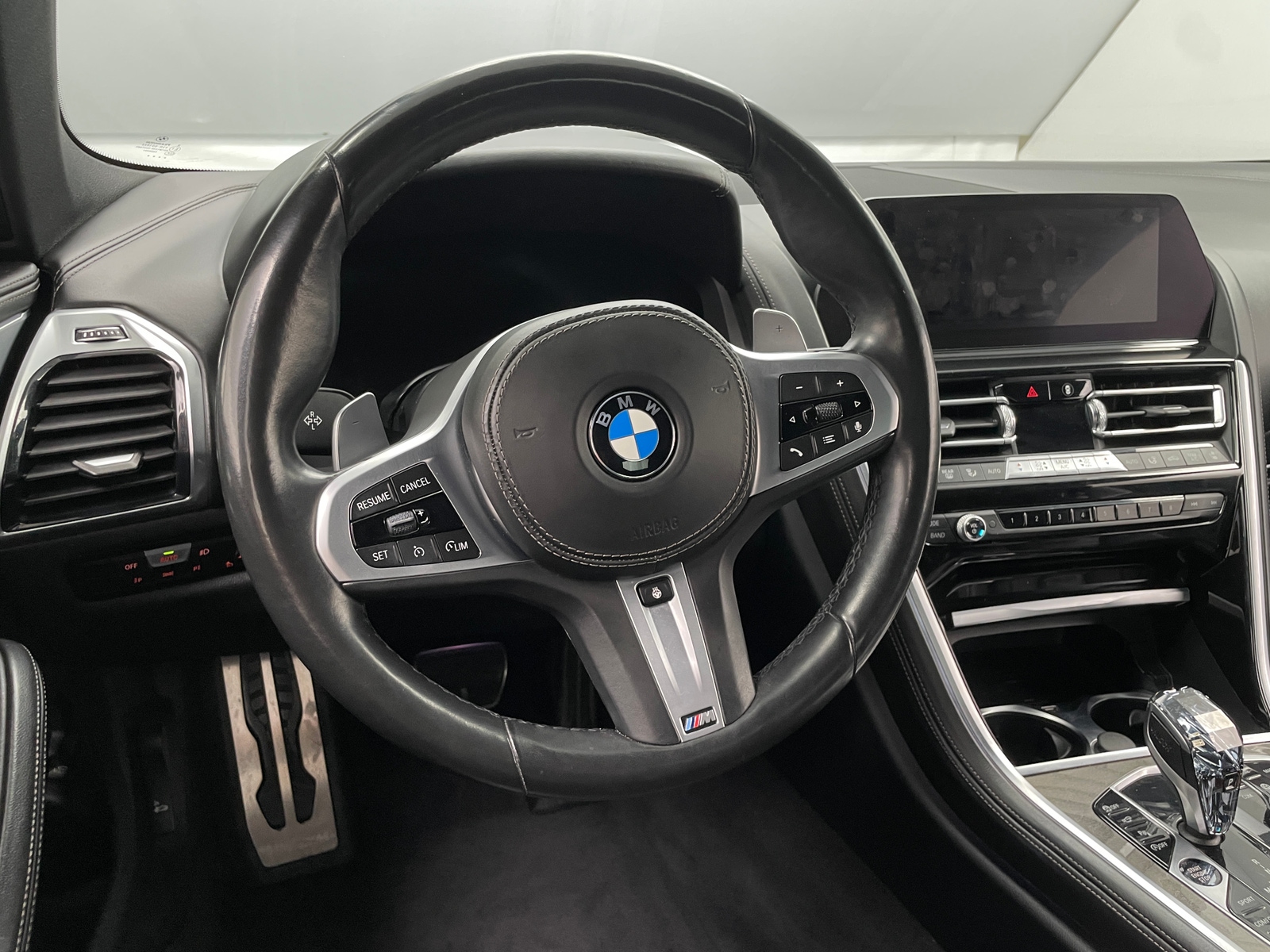 Thumbnail: 2020 BMW 8 Series - 4
