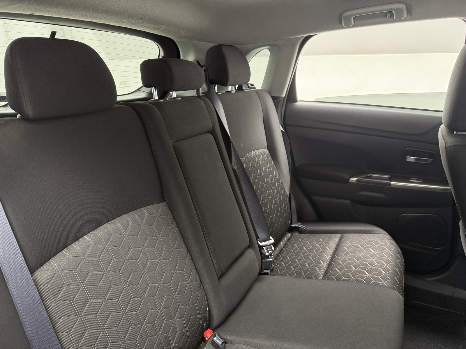Thumbnail: 2021 Mitsubishi Outlander Sport - 6