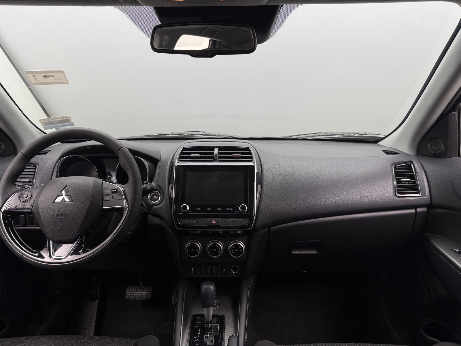 Thumbnail: 2021 Mitsubishi Outlander Sport - 3