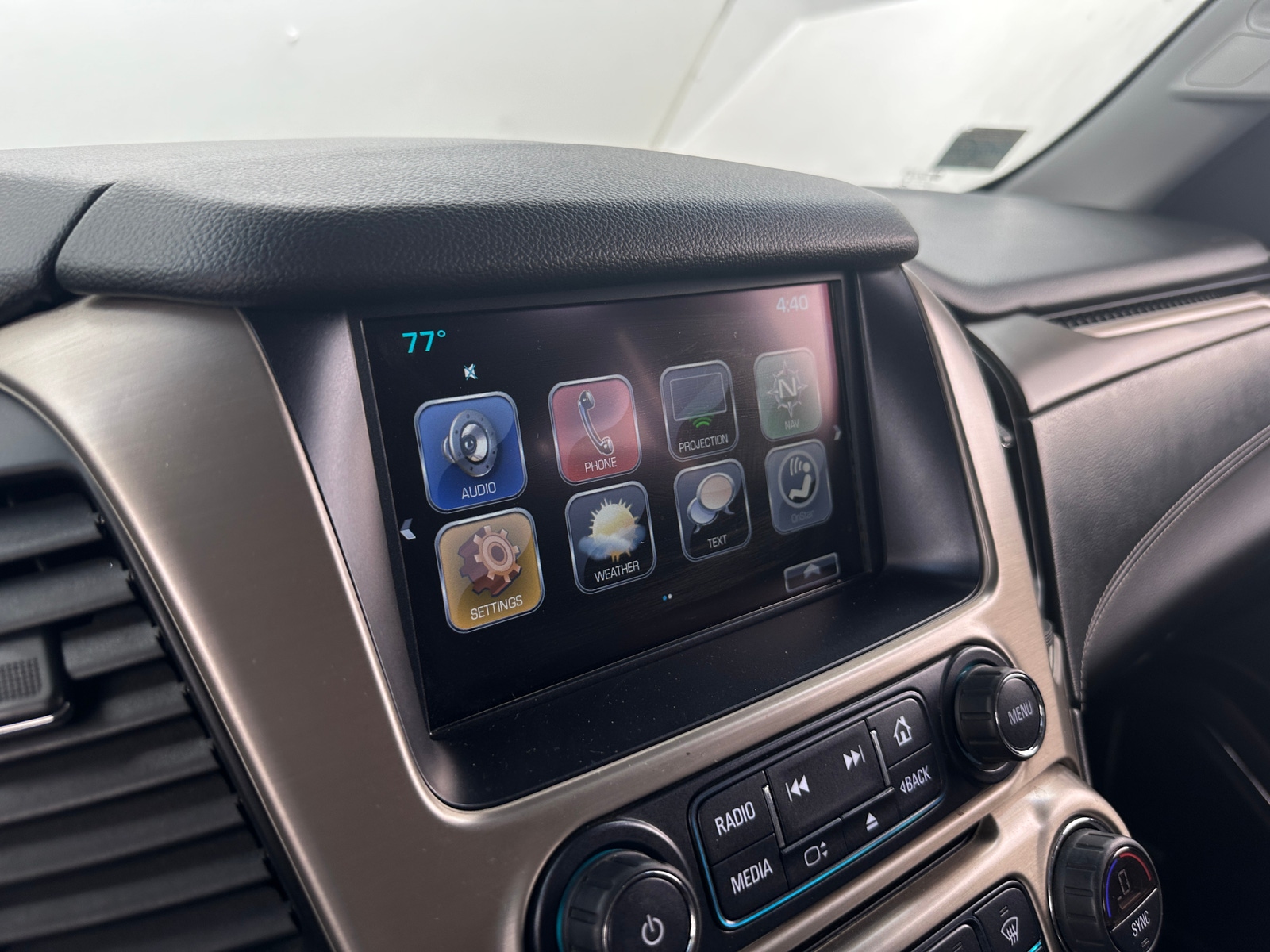 Thumbnail: 2018 GMC Yukon - 3