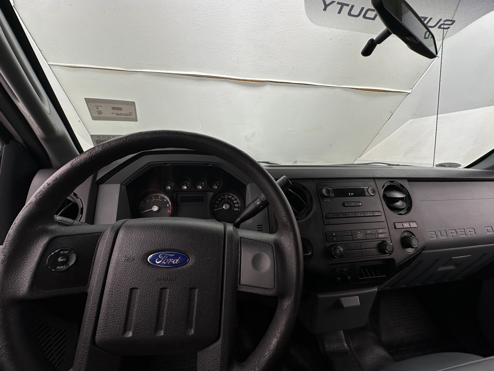 Thumbnail: 2015 Ford Econoline - 3