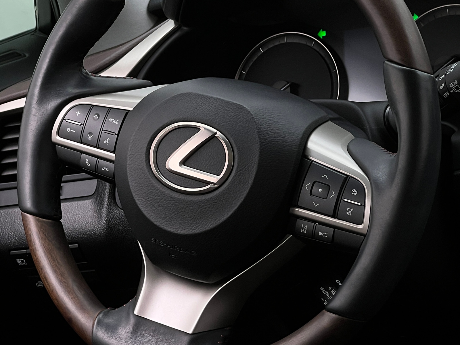 Thumbnail: 2017 Lexus RX - 4