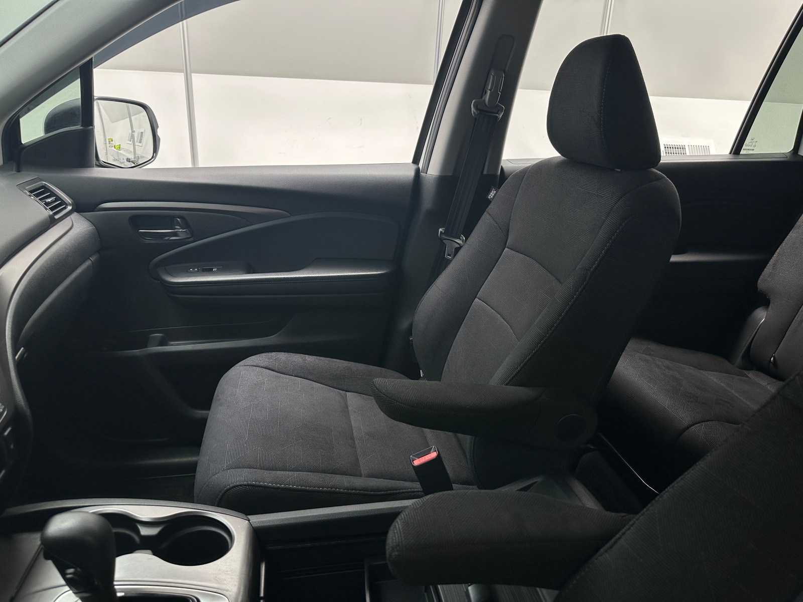 Thumbnail: 2020 Honda Pilot - 2