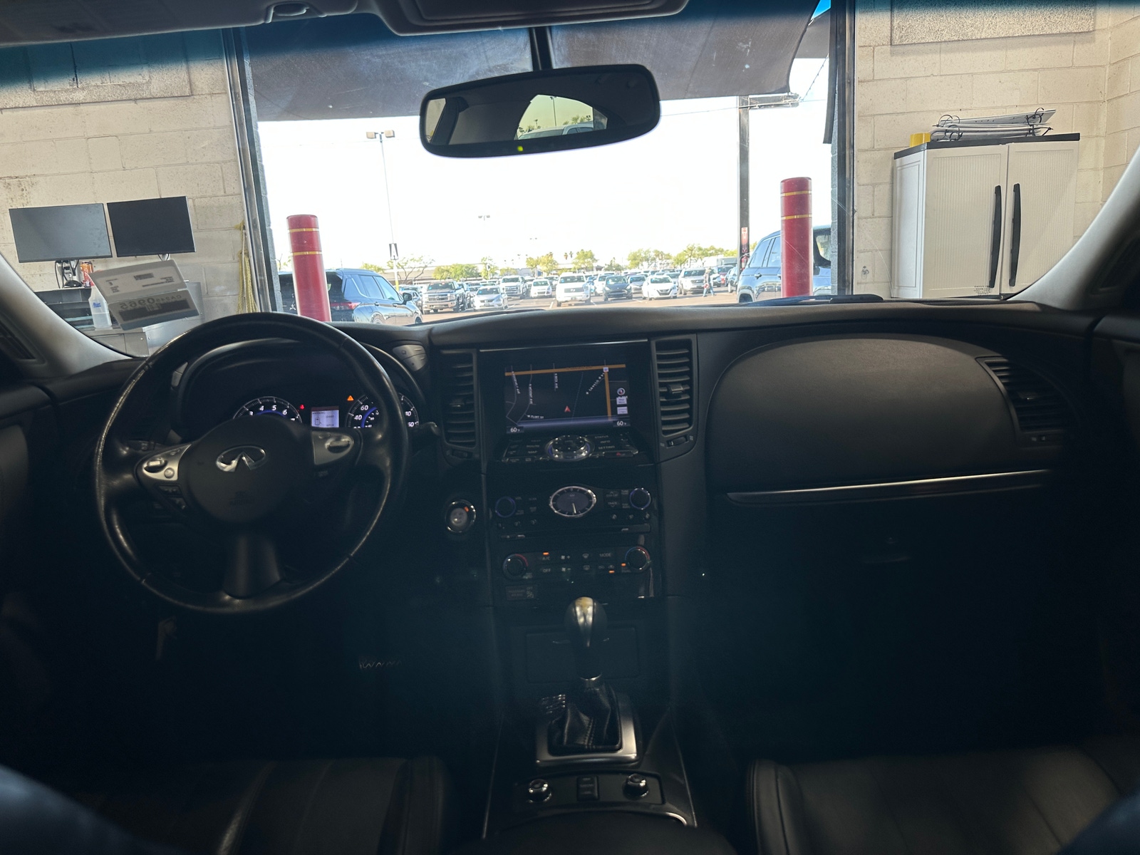 Thumbnail: 2014 INFINITI QX70 - 2