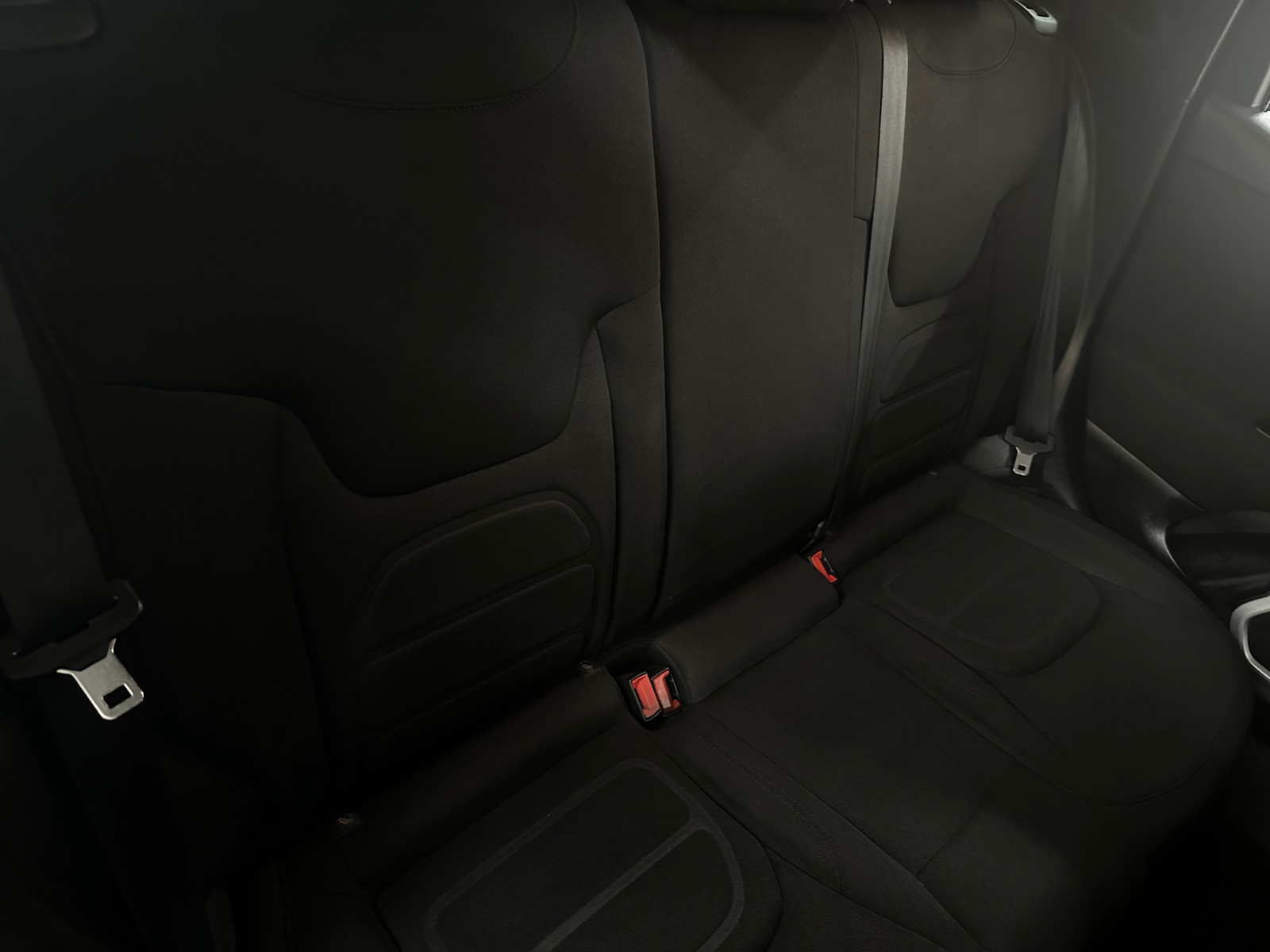 Thumbnail: 2018 Jeep Renegade - 6