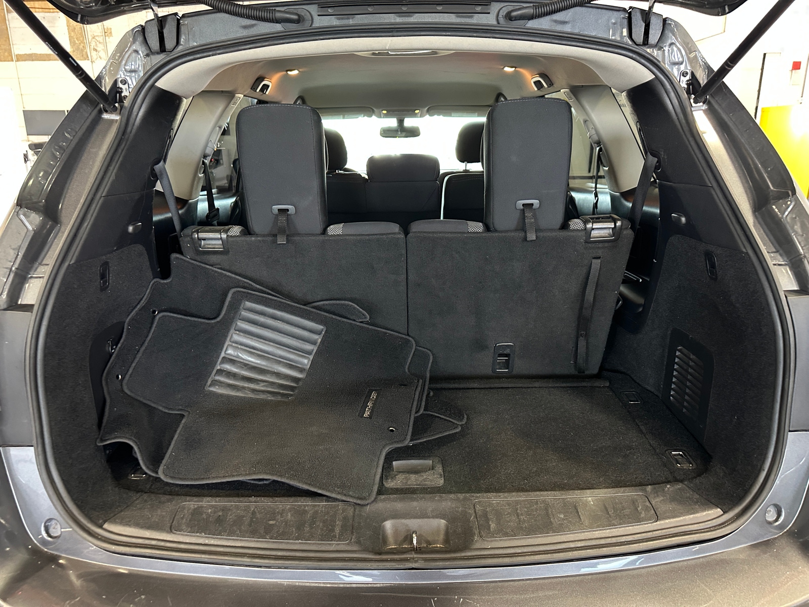 Thumbnail: 2019 Nissan Pathfinder - 7