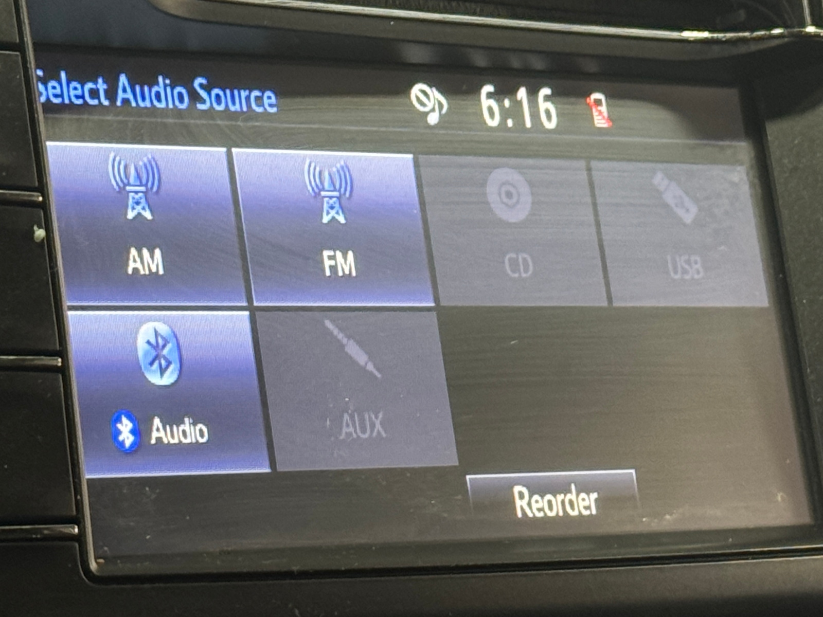 Thumbnail: 2017 Toyota RAV4 - 4