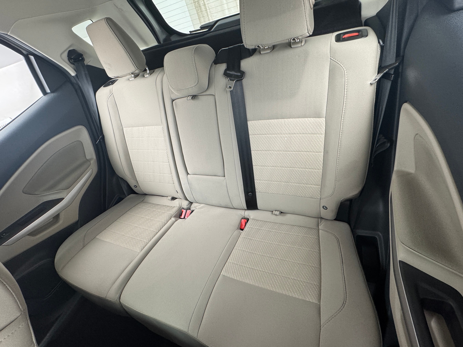 Thumbnail: 2019 Ford EcoSport - 6