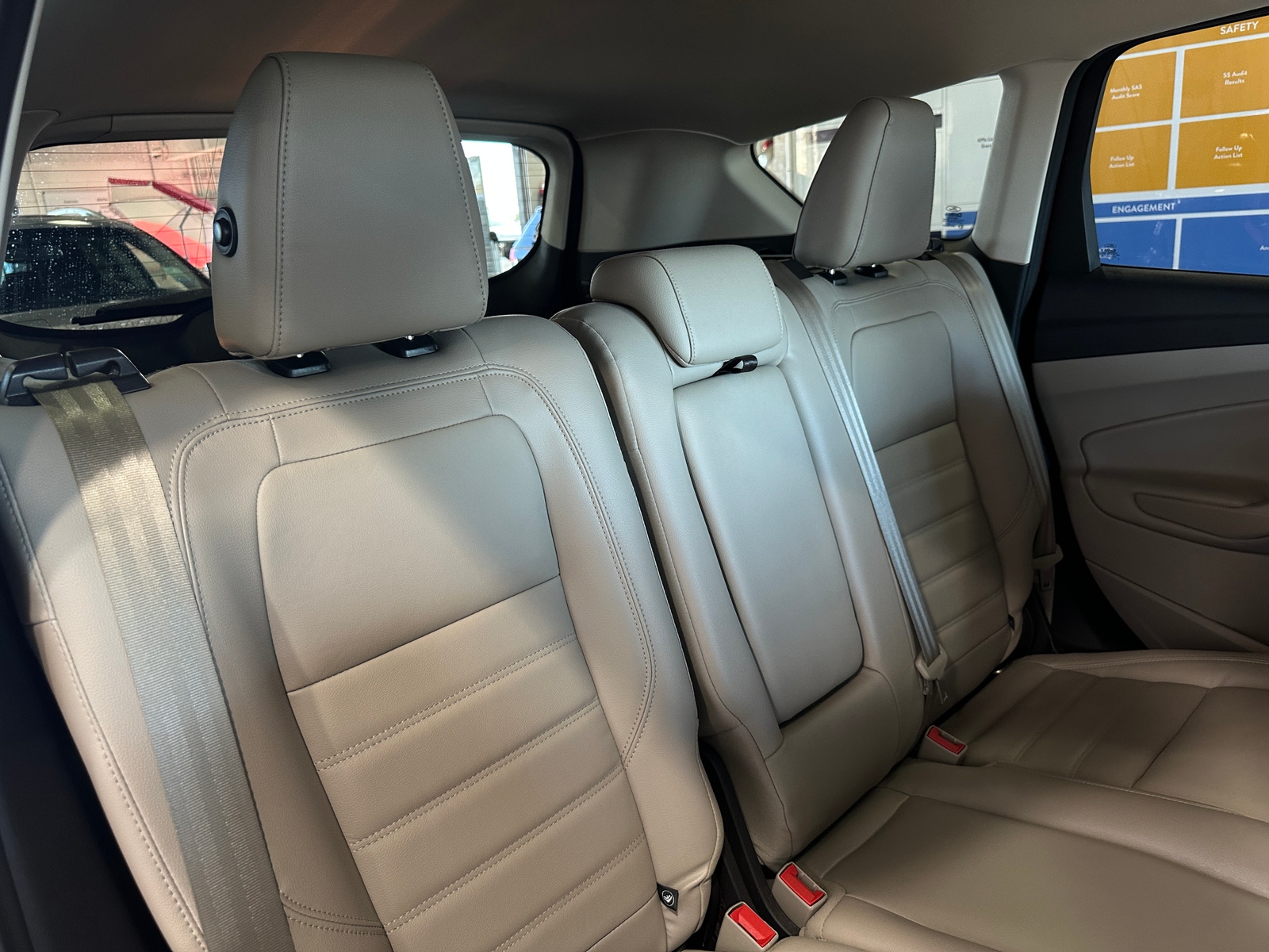 Thumbnail: 2017 Ford Escape - 5