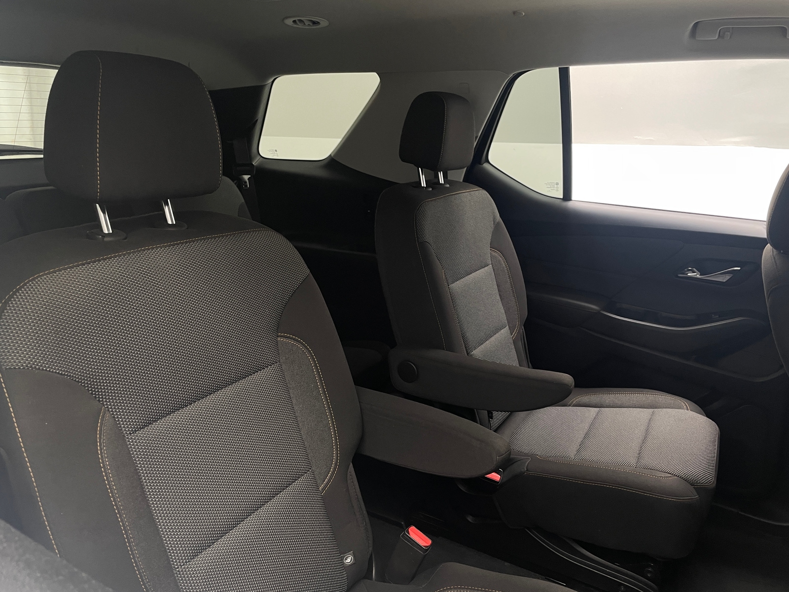 Thumbnail: 2019 Chevrolet Traverse - 6